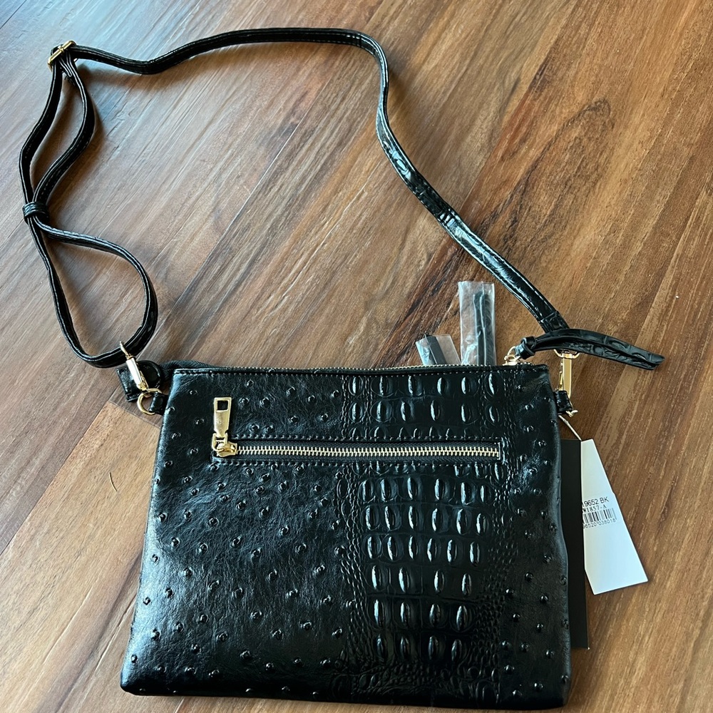 NWT Poppi Vegan Black Croco Leather Crossbody Bag! - Picture 2 of 11